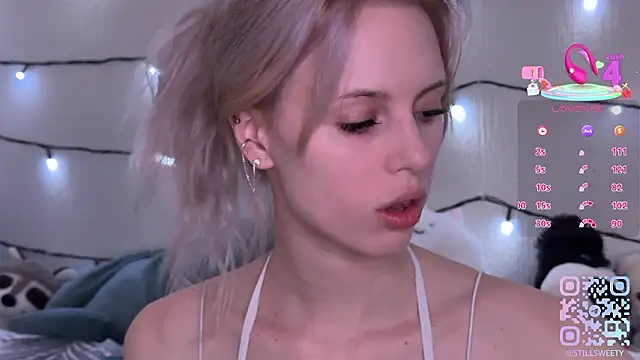 stillsweety online show from February 16, 11:45 pm