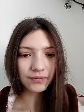 Snapshot of LunaTori456 chatting on January 14, 9:04 am LunaTori456 online show from January 14, 9:04 am