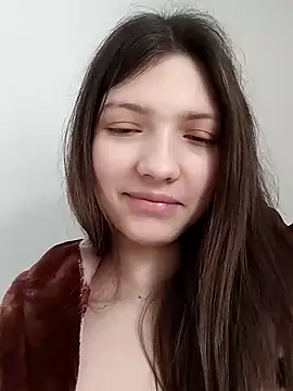 Snapshot of LunaTori456 chatting on February 28, 6:58 am LunaTori456 online show from February 28, 6:58 am