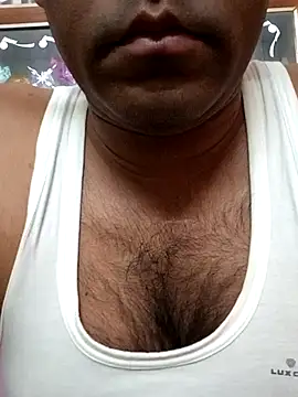 Lucky   05 online show from July 1, 5:12 pm