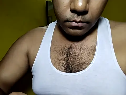 Lucky   05 online show from August 3, 11:15 am