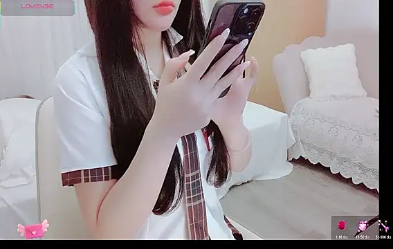 Junnatalie   online show from May 10, 2:06 am