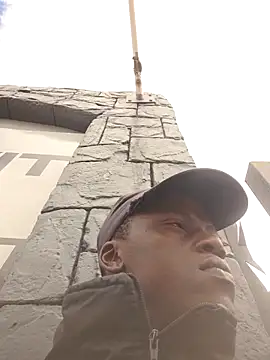 Snapshot of Sihle_Plays chatting on February 14, 8:11 am Sihle Plays online show from February 14, 8:11 am