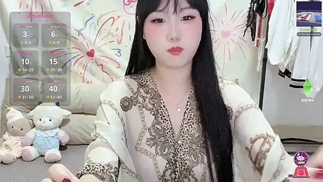Snapshot of xiaoguai99 chatting on May 12, 1:08 pm xiaoguai99 online show from May 12, 1:08 pm