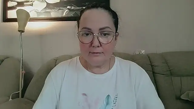 Snapshot of infinity_loveliness chatting on July 3, 6:31 am infinity loveliness online show from July 3, 6:31 am