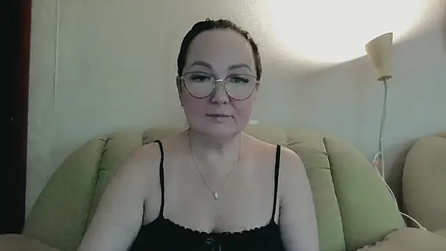 Snapshot of infinity_loveliness chatting on August 1, 6:34 am infinity loveliness online show from August 1, 6:34 am