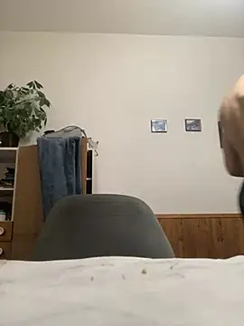 slabyhrac online show from February 7, 9:07 pm