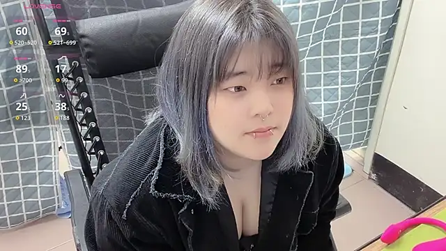 anan 102104 online show from April 7, 12:38 pm