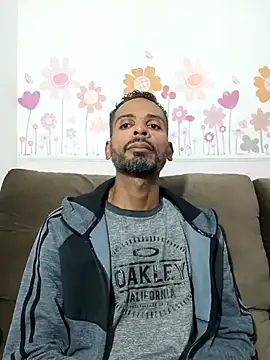 moreno alpha br online show from June 4, 1:33 am