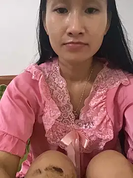 Snapshot of siorin_24 chatting on June 29, 10:15 am siorin 24 online show from June 29, 10:15 am