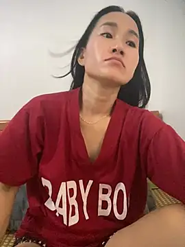 Snapshot of siorin_24 chatting on July 1, 9:33 am siorin 24 online show from July 1, 9:33 am