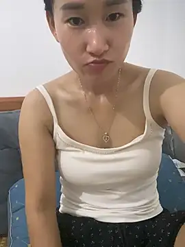 Snapshot of siorin_24 chatting on July 13, 9:23 am siorin 24 online show from July 13, 9:23 am
