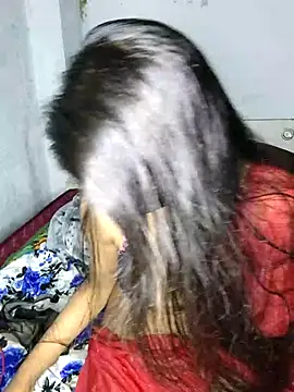 Snapshot of rani_coupleee chatting on February 9, 6:45 pm rani coupleee online show from February 9, 6:45 pm