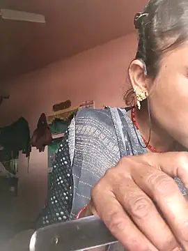 lodhi8080 online show from May 2, 8:08 am