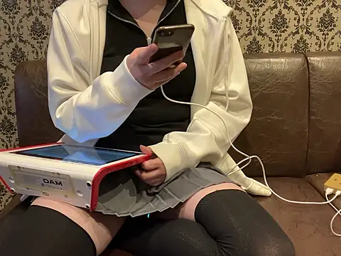 pon05240 online show from June 30, 2:18 pm