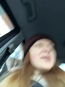 BlondeHott online show from March 4, 6:19 am