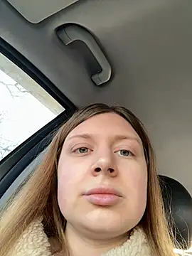 BlondeHott online show from March 13, 6:31 am