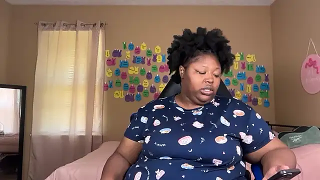 Snapshot of Chocolatebunnyxx96 chatting on June 19, 6:34 pm Chocolatebunnyxx96 online show from June 19, 6:34 pm