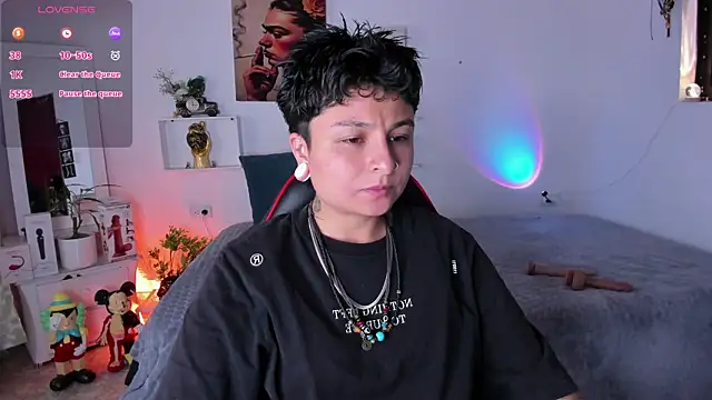 Zury Ramirez online show from February 22, 9:13 pm