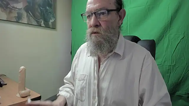 Uncle Hottie online show from March 11, 4:35 pm