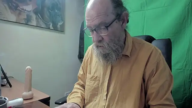 Uncle Hottie online show from March 13, 5:19 pm