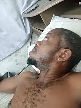 Negaomalinha1 online show from January 10, 1:46 pm