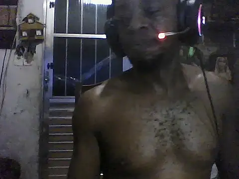 Negaomalinha1 online show from May 8, 3:45 am
