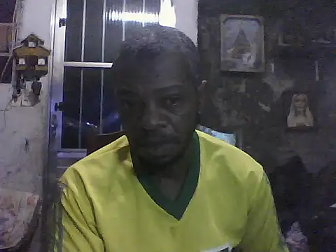 Negaomalinha1 online show from June 13, 3:59 am