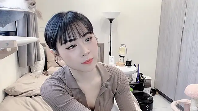 BabyOneDaily online show from March 12, 2:39 am