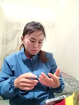 Sexy-girl123 online show from January 9, 10:11 pm