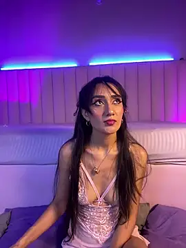 Denightjones online show from February 7, 3:21 am