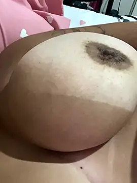 AnneM5 online show from January 7, 5:21 am