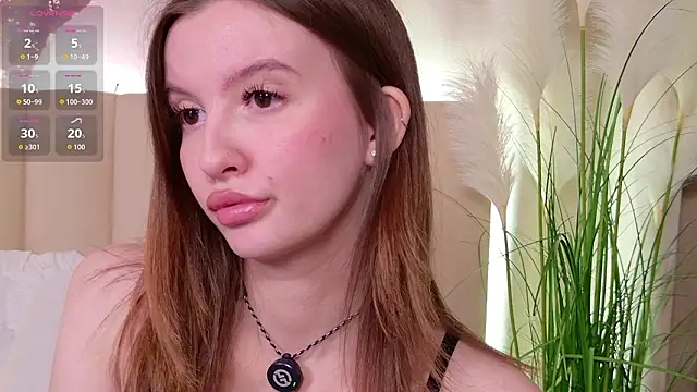 Layla Bloom online show from January 31, 7:11 pm