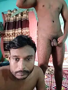 Snapshot of soft_couple778 chatting on April 24, 2:03 am soft couple778 online show from April 24, 2:03 am