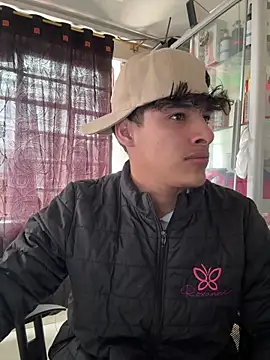 MaxStar26 online show from April 9, 1:38 pm