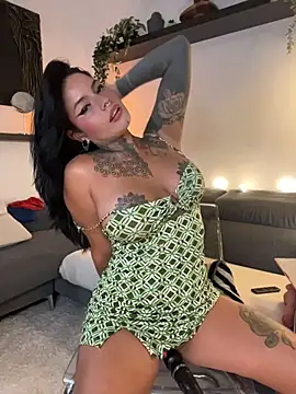 Snapshot of ReynaTatty chatting on July 19, 3:05 pm ReynaTatty online show from July 19, 3:05 pm