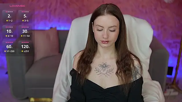 AlexaFleur online show from June 16, 6:16 am