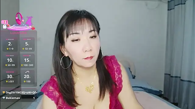 ailymei online show from March 14, 3:01 am