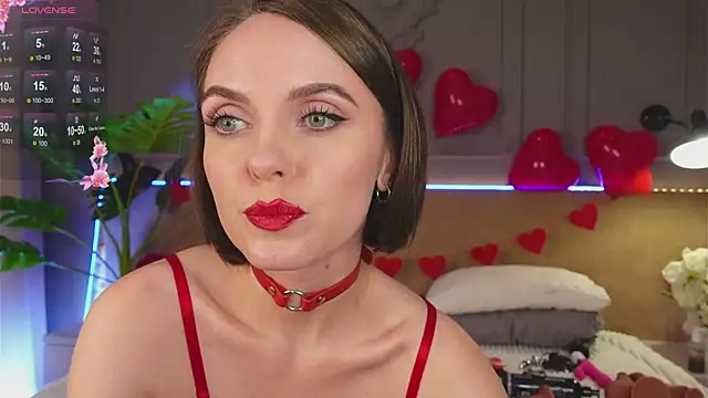 Lil  Fleur online show from February 11, 8:36 pm