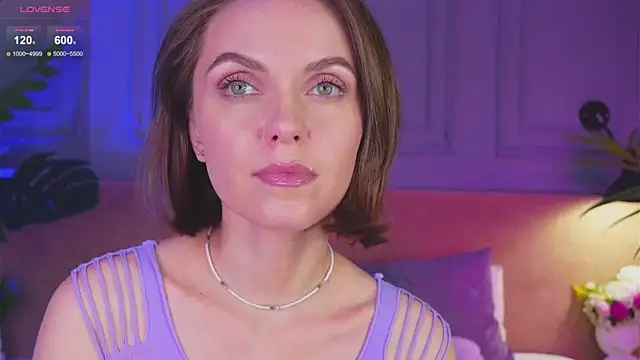 Lil  Fleur online show from August 3, 7:39 pm