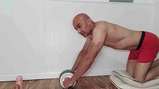 Bilie Desire online show from August 8, 7:49 pm
