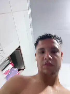 Wellington00  online show from February 13, 9:44 pm