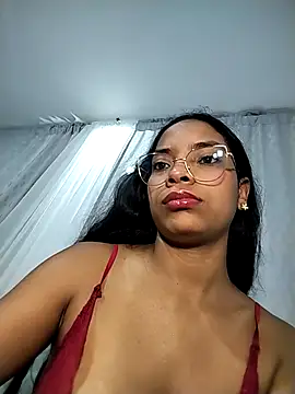 KATALINA SANTANA  online show from April 7, 12:11 am