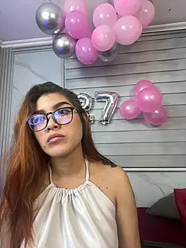 CrystalFairy007 online show from August 1, 3:50 am
