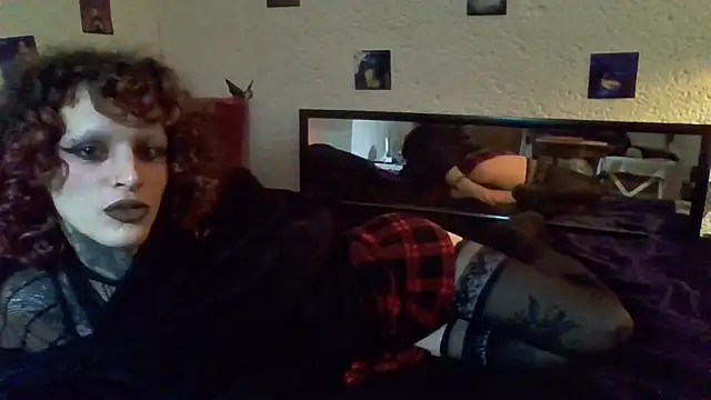 gracelustxx online show from February 13, 4:36 pm