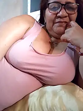 Snapshot of Sammylatinaxxx chatting on March 16, 8:46 pm Sammylatinaxxx online show from March 16, 8:46 pm