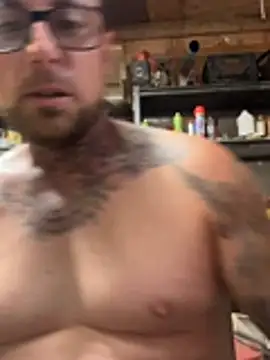 WIDBIGWHITECOCK online show from June 20, 5:05 pm