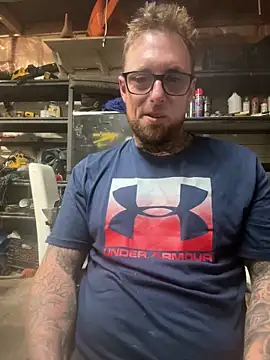 WIDBIGWHITECOCK online show from June 22, 2:57 am