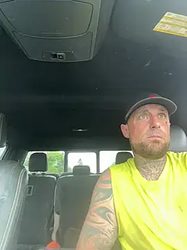 WIDBIGWHITECOCK online show from June 26, 4:11 pm