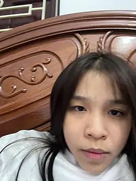 Lyli-122 online show from May 3, 11:05 am